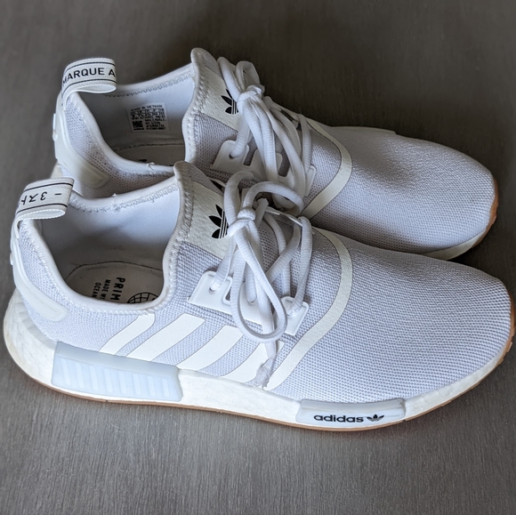 Women's Adidas running shoes - Picture 2 of 4